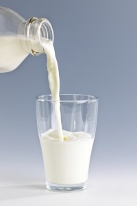1666437-pouring-milk-into-glass